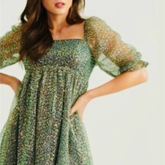 Altar'd State Dresses & Skirts - Emerald Sundae Altar’d State Mini Party Dress Sparkle Green & Gold S